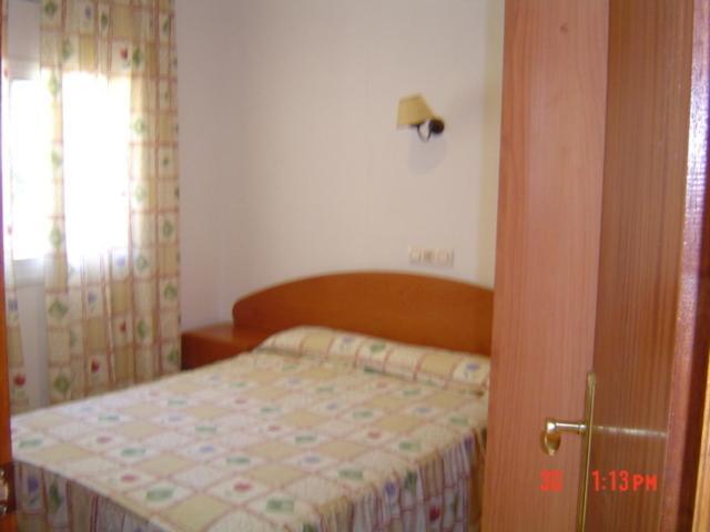 Apartamentos Famara Lloret de Mar Bilik gambar