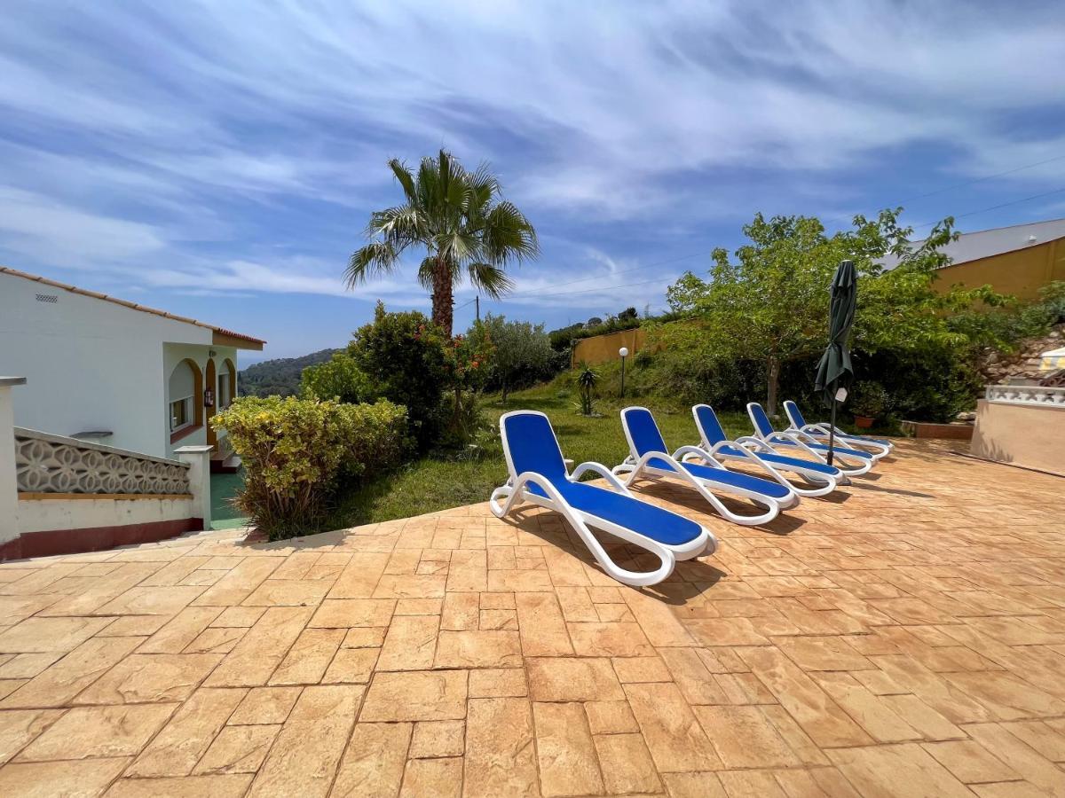 Apartamentos Famara Lloret de Mar Luaran gambar