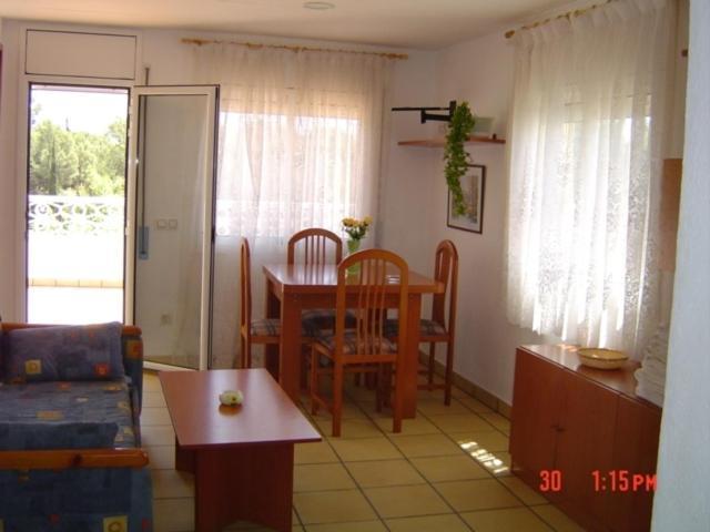 Apartamentos Famara Lloret de Mar Luaran gambar