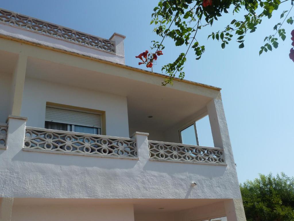 Apartamentos Famara Lloret de Mar Bilik gambar